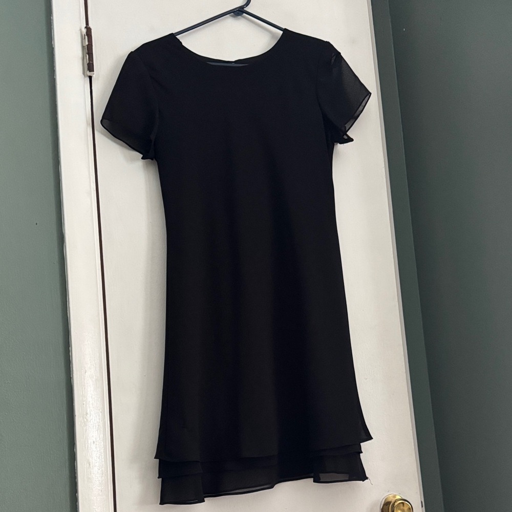 Jessica Howard Classic Black Mini Dress